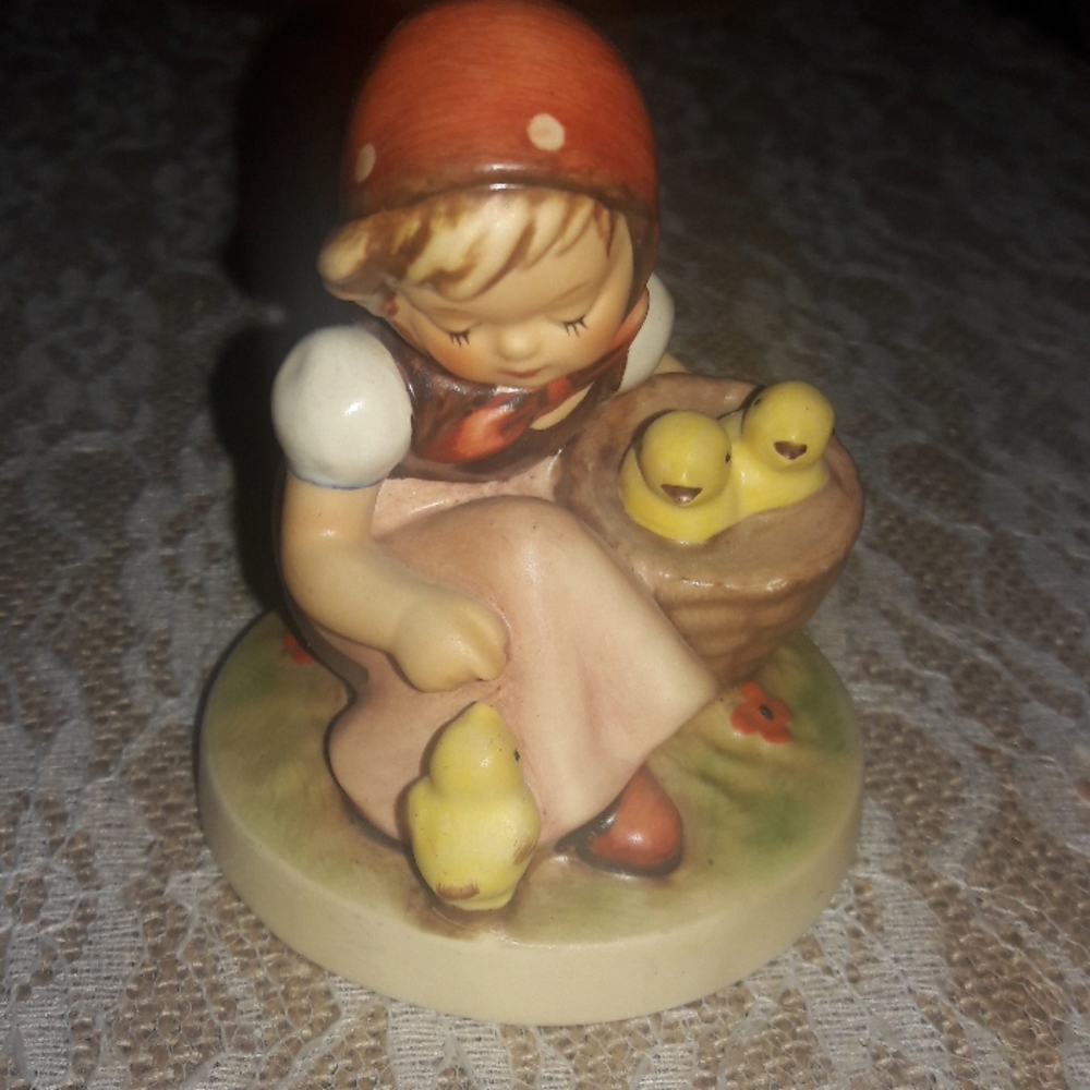 Goebel W Germany figurine - Picture 1 of 6